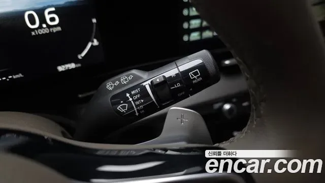Kia Carnival бензин 7 мест Signature, миниатюра 20