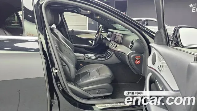 Mercedes-Benz E-Class E250, миниатюра 3