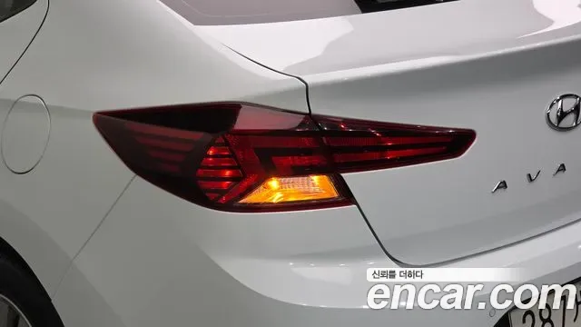 Hyundai Avante AD, миниатюра 12