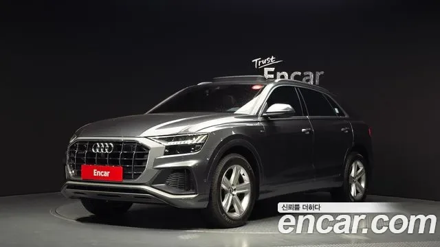 Audi Q8 45 TDI Premium