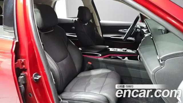 Genesis GV70 2.5T бензин 2WD ( ), миниатюра 6