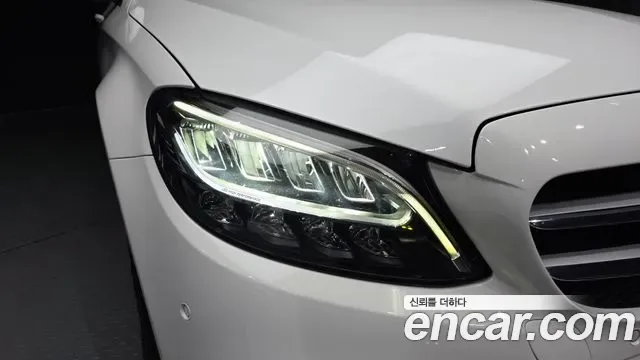 Mercedes-Benz C-Class C200, миниатюра 14