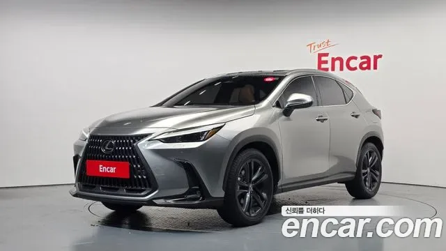 Lexus NX Premium