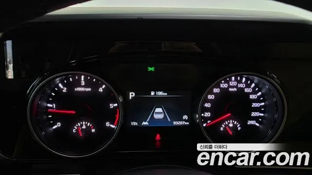 Kia Carnival дизель 9 мест, миниатюра 13