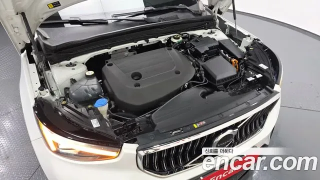 Volvo XC40 B4, миниатюра 22