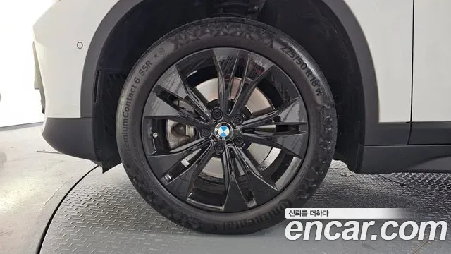 BMW X1 xDrive 20i, миниатюра 21