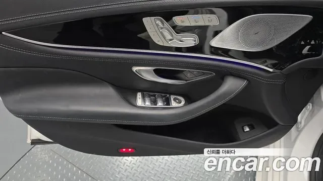 Mercedes-Benz AMG GT 4 43 4MATIC+, миниатюра 2