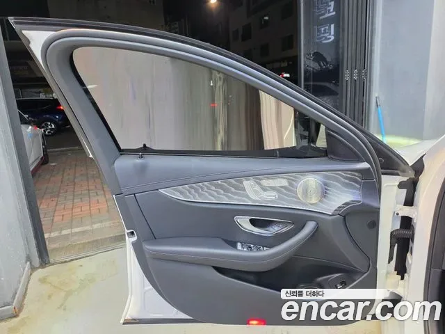 Mercedes-Benz E-Class E350 4MATIC, миниатюра 16