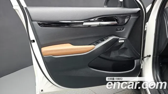 Kia Seltos бензин 1.6 Turbo 2WD Signature, миниатюра 6