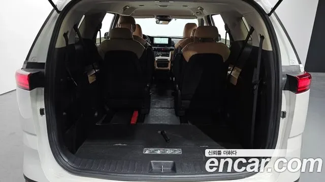 Kia Carnival дизель 9 мест Prestige, миниатюра 4