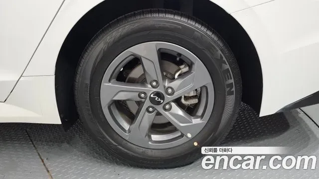 Kia K5 III 2.0 LPi( ), миниатюра 15