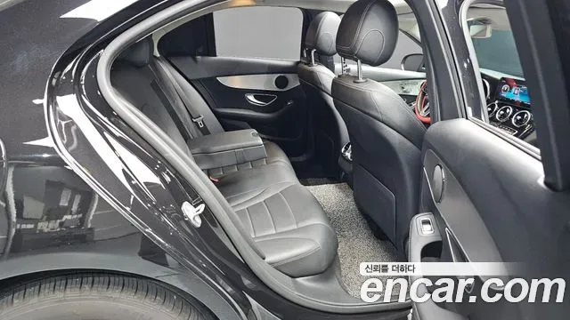Mercedes-Benz C-Class C200, миниатюра 11