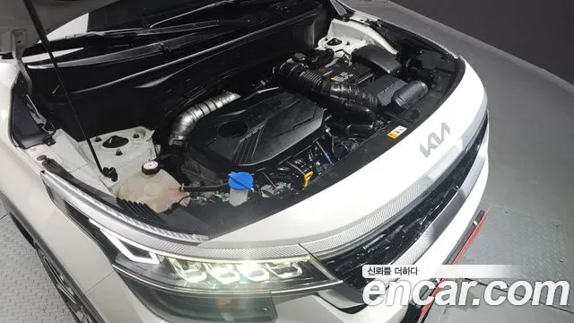 Kia Seltos бензин 1.6 Turbo 2WD Signature, миниатюра 5