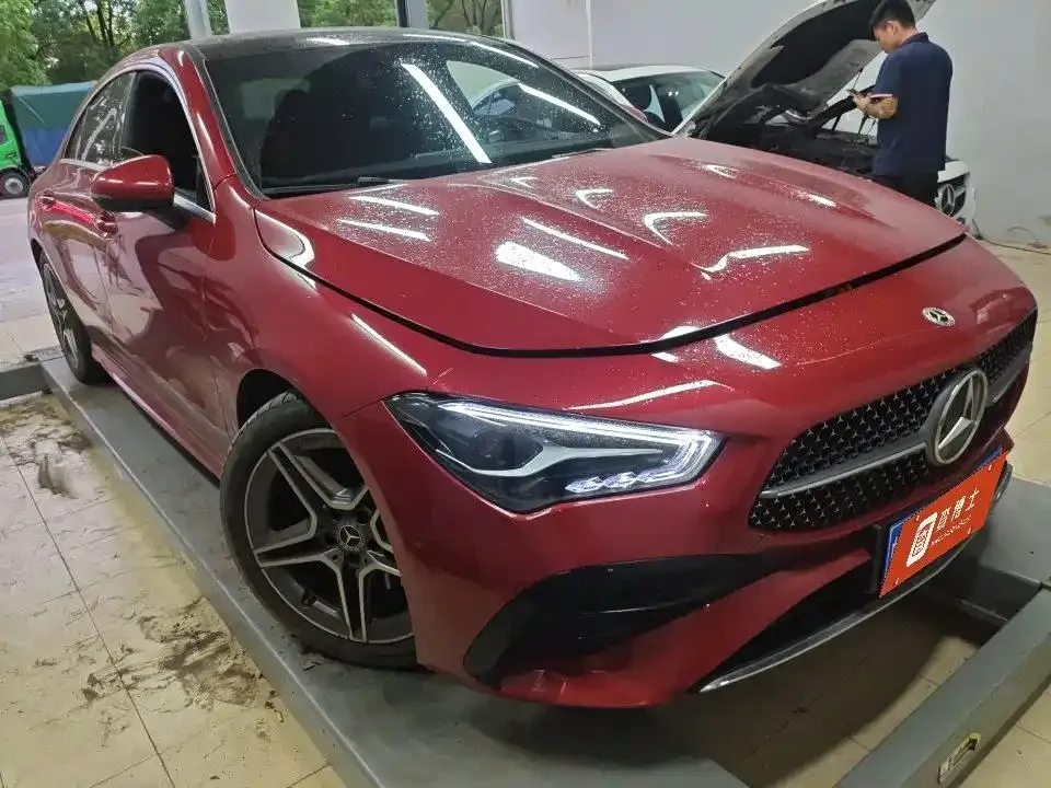 Mercedes-Benz CLA