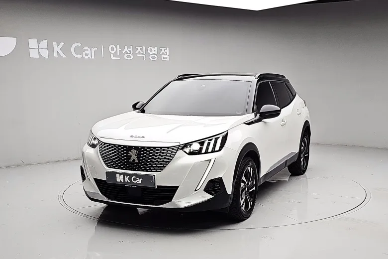 Peugeot E-2008 GT