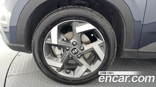 Hyundai Venue, миниатюра 24