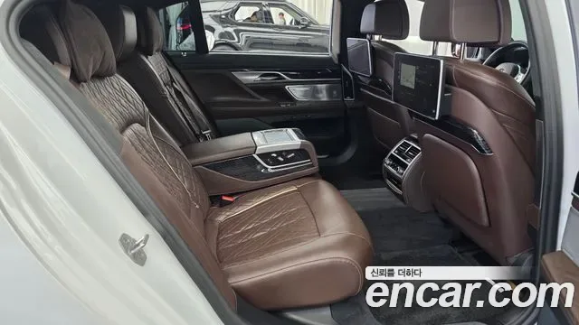 BMW 7 (G11) 740Li xDrive M, миниатюра 20