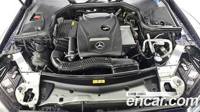 Mercedes-Benz E-Class E250, миниатюра 18