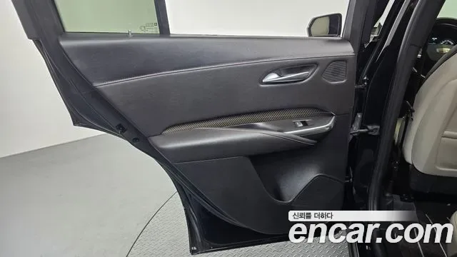 Cadillac XT4 2.0 AWD, миниатюра 18