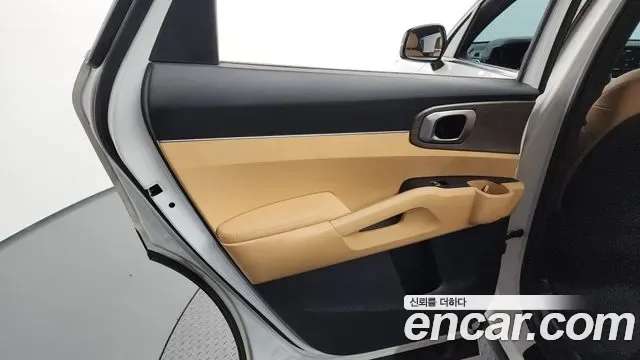Kia Sorento дизель 2.2 2WD, миниатюра 8