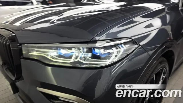 BMW X7 M50i 6 мест, миниатюра 24