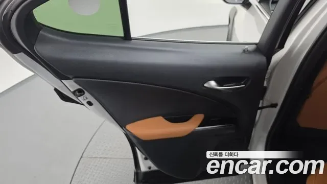 Lexus UX 2.0 2WD, миниатюра 19