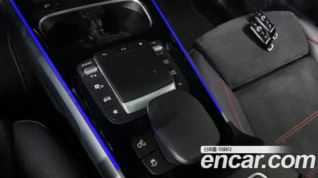 Mercedes-Benz GLB AMG GLB35 4MATIC, миниатюра 17