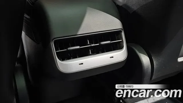 Tesla Y RWD, миниатюра 12