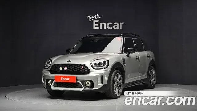 MINI Cooper ALL4 II