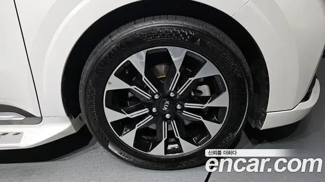 Kia Carnival бензин 9 мест Signature, миниатюра 28