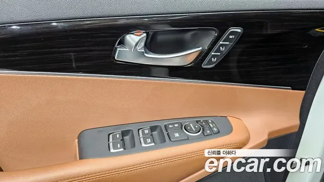 Kia Sorento бензин 2.0 Turbo 2WD, миниатюра 3