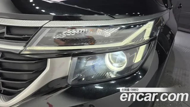 Kia Seltos бензин 1.6 Turbo 2WD Prestige, миниатюра 17