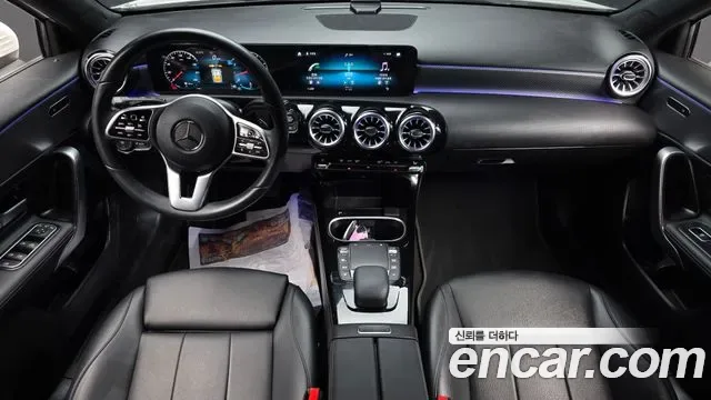 Mercedes-Benz A-Class A220, миниатюра 18