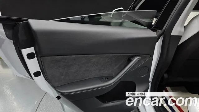 Tesla Y AWD, миниатюра 22