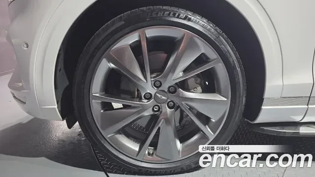 Genesis GV70 2.5T бензин 2WD ( ), миниатюра 11