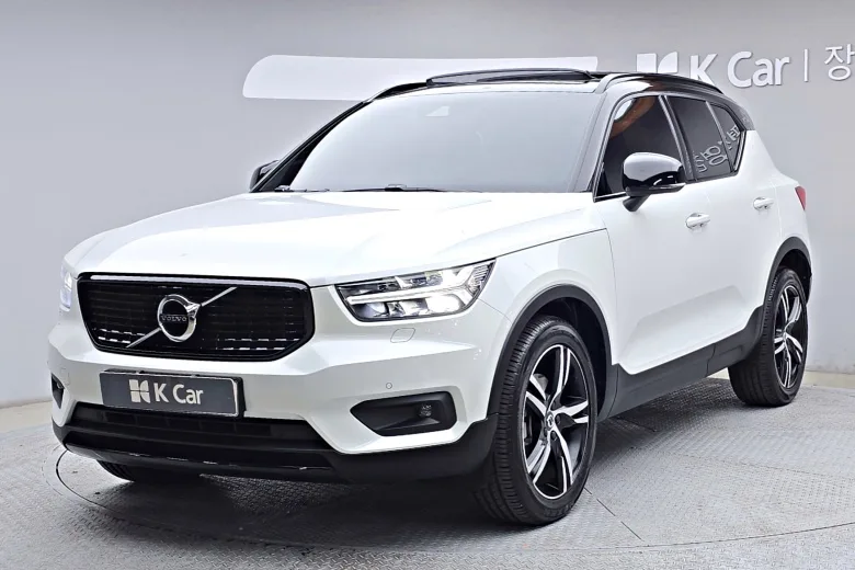 Volvo XC40 B4 R-