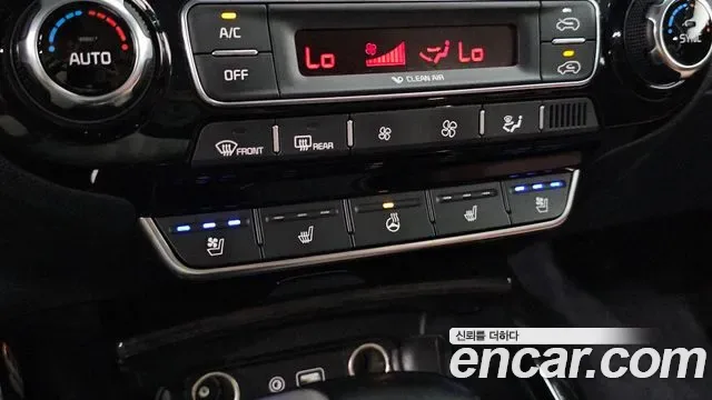 Kia Sorento дизель 2.0 2WD, миниатюра 17