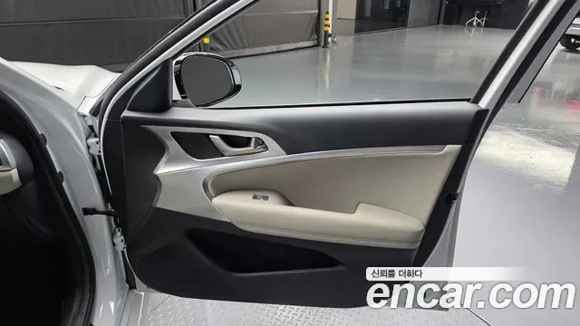 Genesis G70 бензин 2.0T 4WD ( ), миниатюра 24