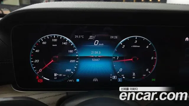 Mercedes-Benz E-Class E220d 4MATIC, миниатюра 2