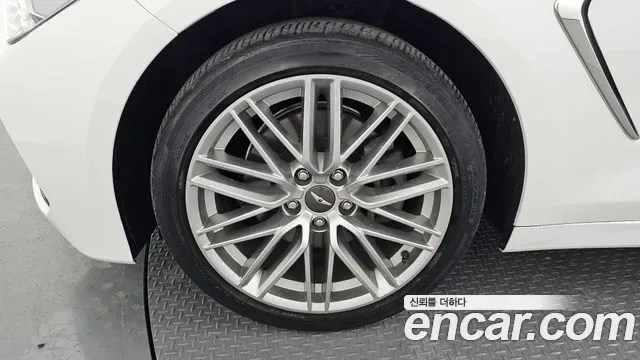 Genesis G70 2.0T AWD, миниатюра 10