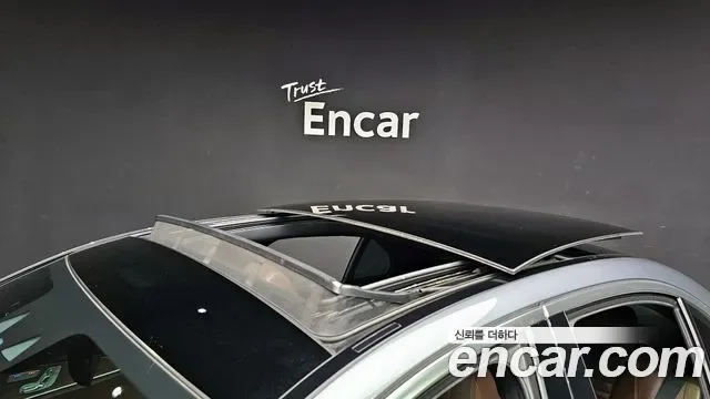 Mercedes-Benz E-Class E250, миниатюра 18