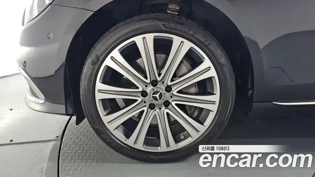 Mercedes-Benz E-Class E350 4MATIC, миниатюра 22