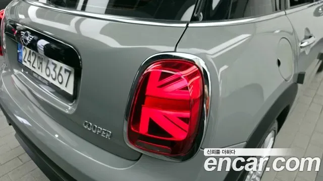 MINI Cooper 5 III, миниатюра 3