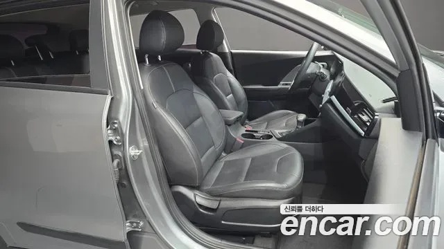 Kia Niro 1.6 HEV, миниатюра 20