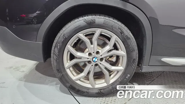 BMW X4 xDrive20i xLine, миниатюра 10