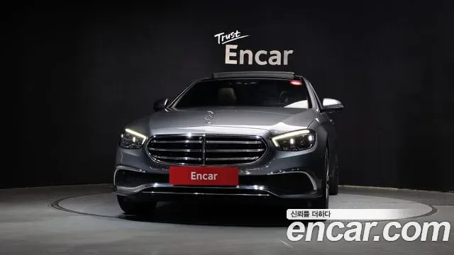 Mercedes-Benz E-Class E450 4MATIC, миниатюра 3