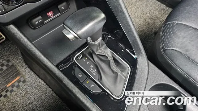 Kia Niro 1.6 HEV, миниатюра 4