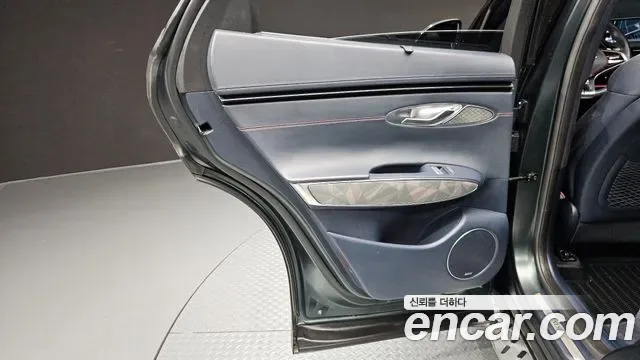 Genesis GV70 3.5T бензин AWD ( ), миниатюра 9
