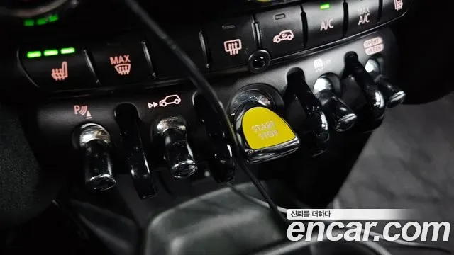 MINI Cooper SE III, миниатюра 6