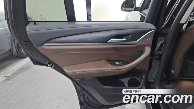 BMW X4 xDrive20i xLine, миниатюра 11